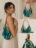 Poignée de sac AKEWA TRIBES en cuir marron avec anneaux en laiton pour transformer un foulard en sac à main élégant